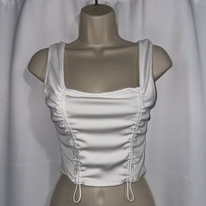 Brand new cropped white top, Size M